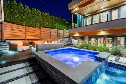 Aerial View of 15567 Pacific Avenue, White Rock, BC