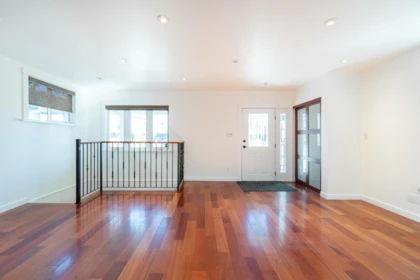 Breakfast Nook Photo of 454 E 28th Avenue, Vancouver, BC