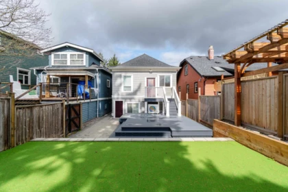 Outdoor Patio Photo of 454 E 28th Avenue, Vancouver, BC