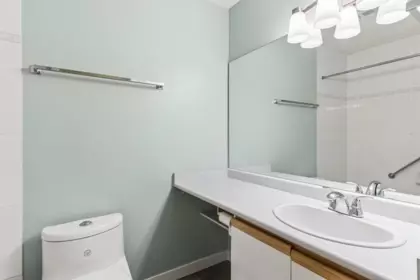 Office / Den Photo of 105 843 22nd Street, West Vancouver, BC