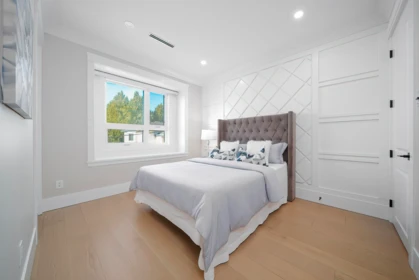 Swimming Pool Photo of 10471 Seahaven Drive, Richmond, BC