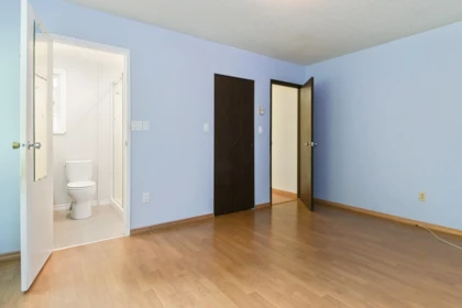 Laundry Room Photo of 3173 216 Street, Langley, BC
