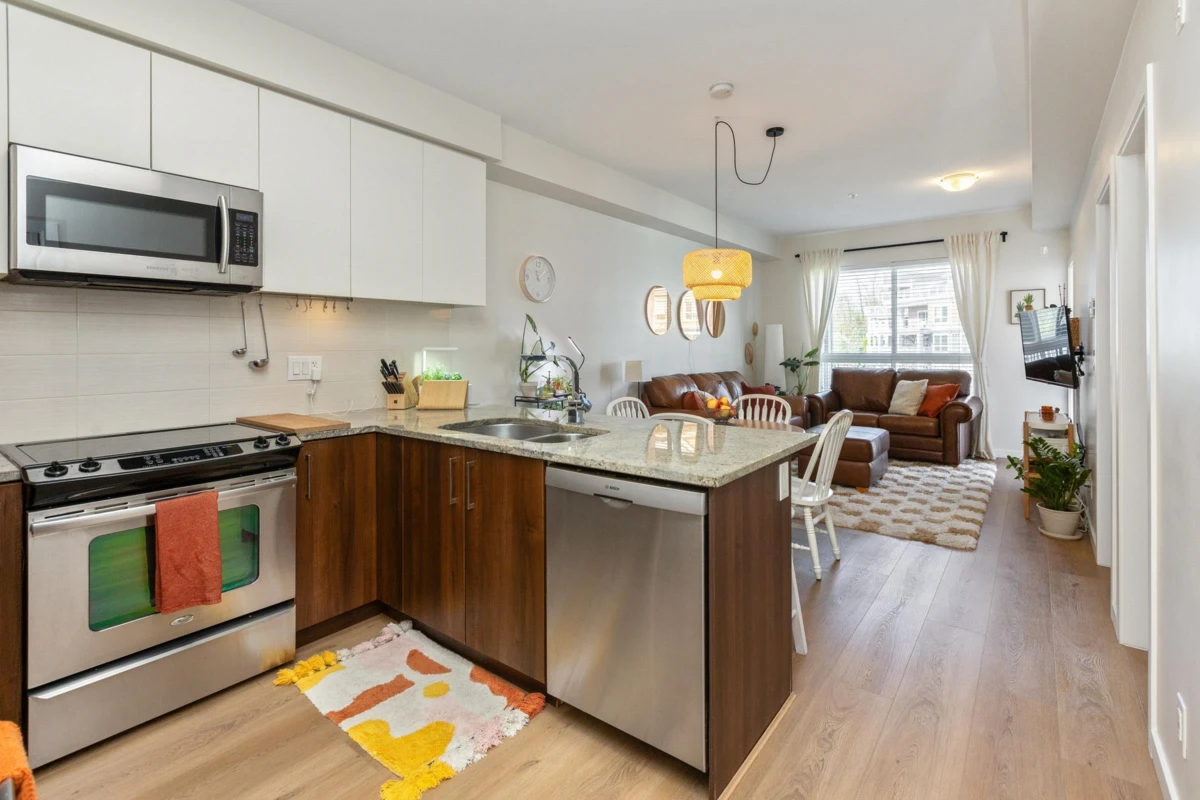 Family Room Photo of 408 6460 194 Street, Surrey, BC