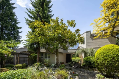 Fitness Center Photo Near 4729 Woodburn Road, West Vancouver, BC