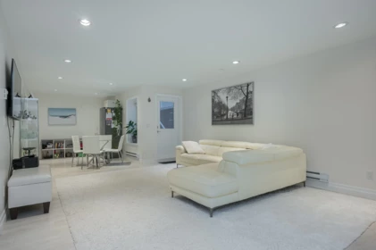 Garage Interior Photo of 17447 0a Avenue, Surrey, BC