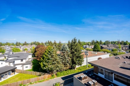 Backyard Photo of 401 8496 120 Street, Surrey, BC