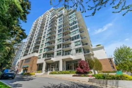 104 15165 Thrift Avenue, Surrey, BC