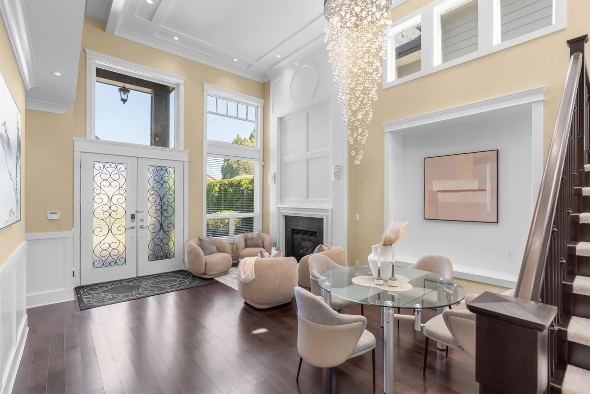 Dining Area Photo of 3680 Blundell Road, Richmond, BC