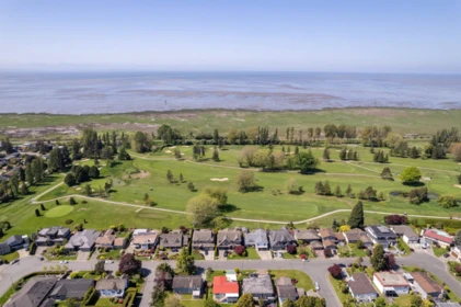 Fitness Center Photo Near 3680 Blundell Road, Richmond, BC