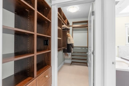Hallway Photo of 3680 Blundell Road, Richmond, BC
