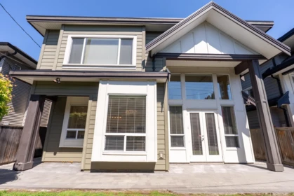 Hot Tub / Spa Photo of 3680 Blundell Road, Richmond, BC