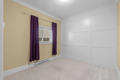 Powder Room Photo of 3680 Blundell Road, Richmond, BC