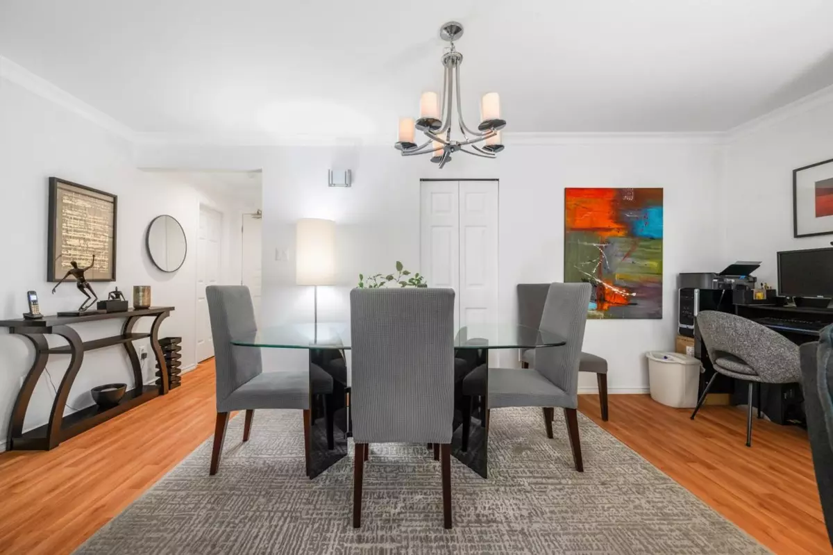 Family Room Photo of 105 1447 Best Street, White Rock, BC