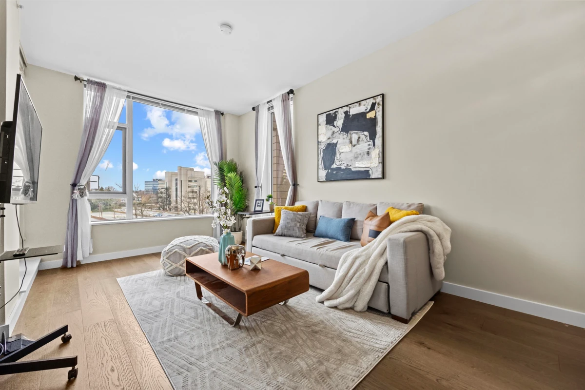 Family Room Photo of 3018 5511 Hollybridge Way, Richmond, BC