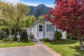 39 62790 Flood Hope Road, Hope, BC