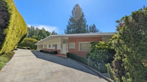 3196 Thompson Place, West Vancouver, BC