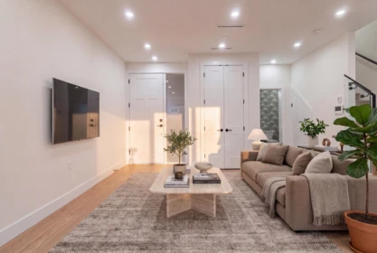 2055 E 4th Avenue, Vancouver, BC, Vancouver — Half Duplex for sale