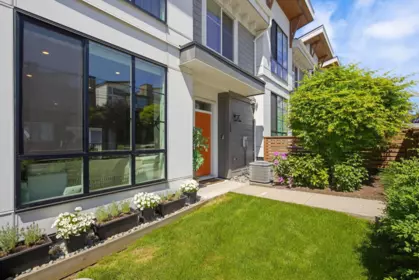 Front Yard Photo of 15 23183 136 Avenue, Maple Ridge, BC