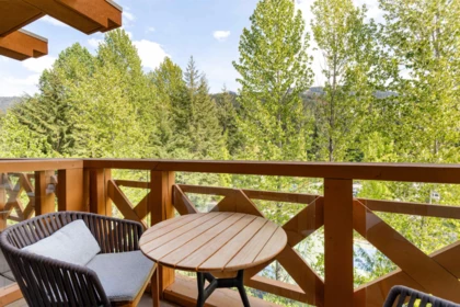 Breakfast Nook Photo of 728 4591 Blackcomb Way, Whistler, BC