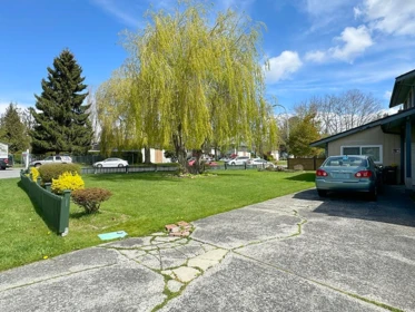 Fitness Center Photo Near 10844 Springmont Gate, Richmond, BC