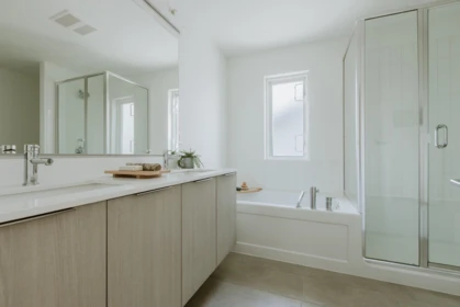 Kitchen Island Photo of 4599 Cattail Way, Tsawwassen, BC