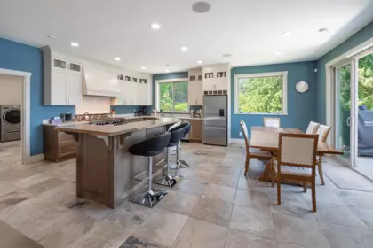 Breakfast Nook Photo of 107 Witherby Road, Gibsons, BC