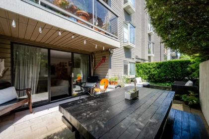 Entry Foyer Photo of 101 1875 W 8th Avenue, Vancouver, BC