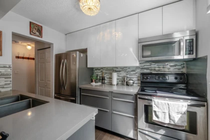 Primary Bedroom Photo of 101 1875 W 8th Avenue, Vancouver, BC