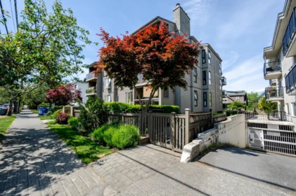 Swimming Pool Photo of 101 1875 W 8th Avenue, Vancouver, BC