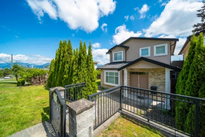 5312 Elsom Avenue, Burnaby, BC, Burnaby — Half Duplex for sale