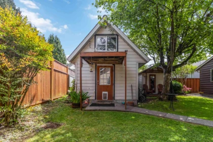 Hot Tub / Spa Photo of 8554 109b Street, Delta, BC