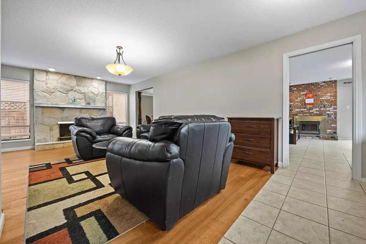 Family Room Photo of 4420 Waller Drive, Richmond, BC