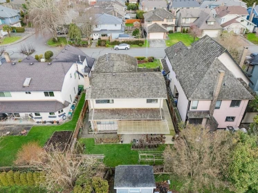 Swimming Pool Photo of 4420 Waller Drive, Richmond, BC