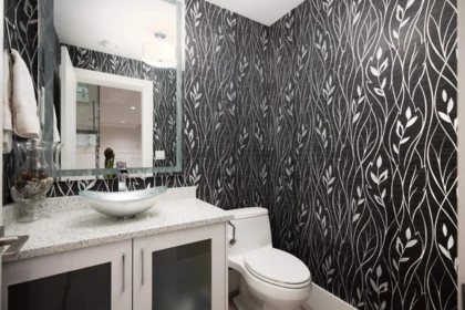 Powder Room Photo of 17985 56a Avenue, Surrey, BC