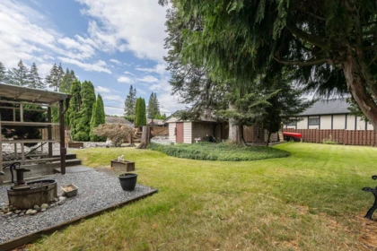 Hot Tub / Spa Photo of 12373 203 Street, Maple Ridge, BC