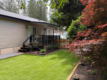 Dining Area Photo of 33 23325 Calvin Crescent, Maple Ridge, BC