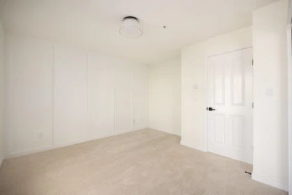Entry Foyer Photo of 225 18 Jack Mahony Place, New Westminster, BC
