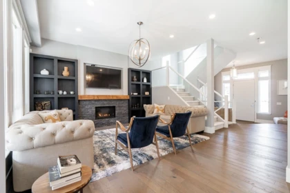 15708 Mountain View Drive, Surrey, BC, Surrey — Single Family Residence for sale