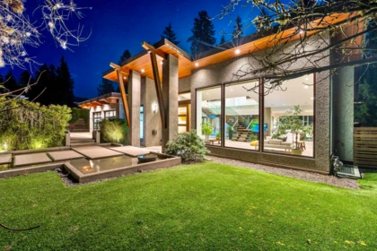 Backyard Photo of 388 Hidhurst Place, West Vancouver, BC