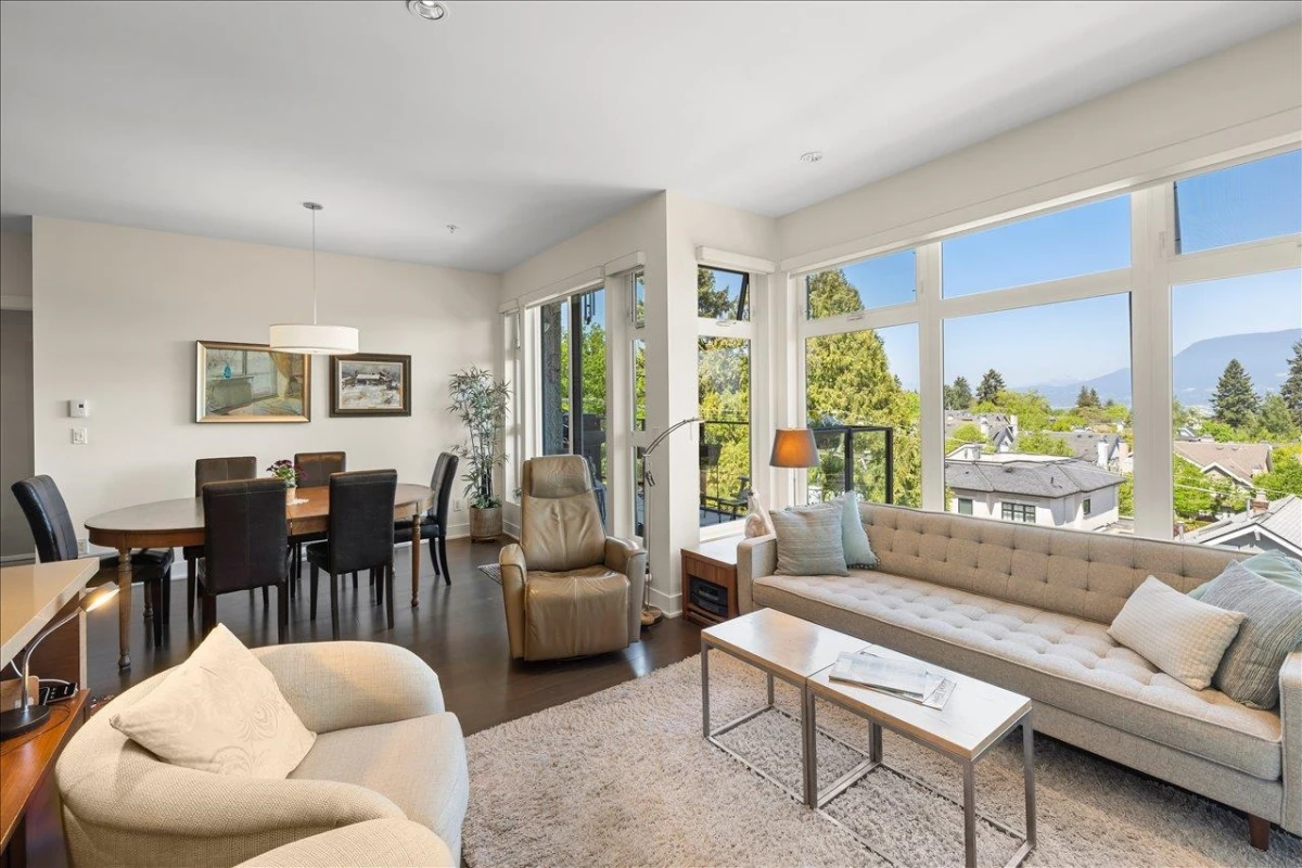 Family Room Photo of 404 4463 W 10th Avenue, Vancouver, BC