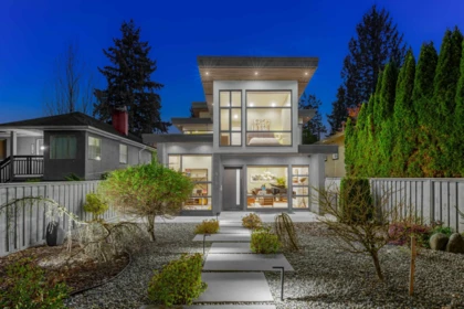 Hot Tub / Spa Photo of 315 E 20th Street, North Vancouver, BC