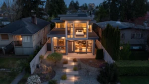 315 E 20th Street, North Vancouver, BC