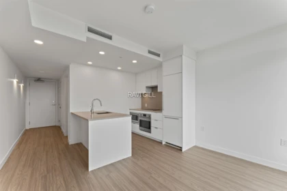 Kitchen Island Photo of 1003 13675 107a Avenue, Surrey, BC