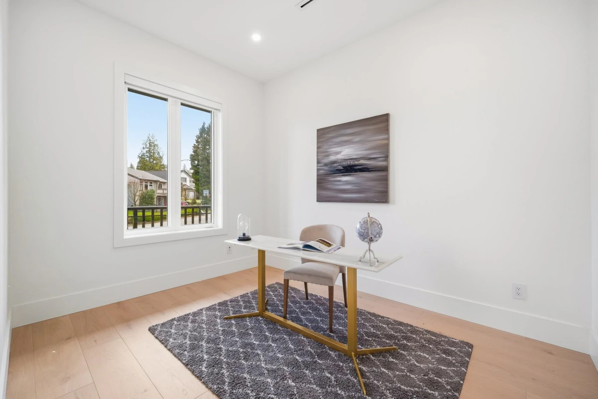 Family Room Photo of 2 6139 Ashworth Avenue, Burnaby, BC
