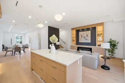 Kitchen Photo of 2 6139 Ashworth Avenue, Burnaby, BC