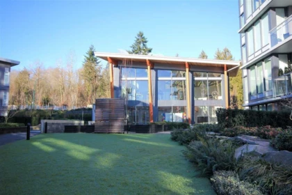 Front Yard Photo of 302 3263 Pierview Crescent, Vancouver, BC