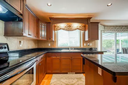 Walk-In Closet Photo of 16766 108a Avenue, Surrey, BC