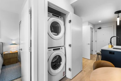 Guest Bathroom Photo of 403 1680 E 12th Avenue, Vancouver, BC