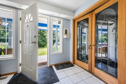 Kitchen Photo of 13091 Sabo Street, Mission, BC