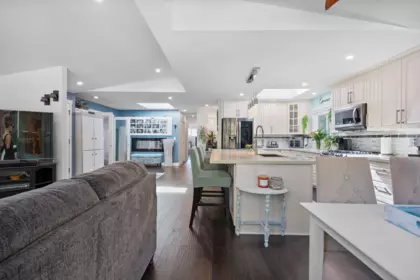 Kitchen Photo of 281 1840 160 Street, Surrey, BC